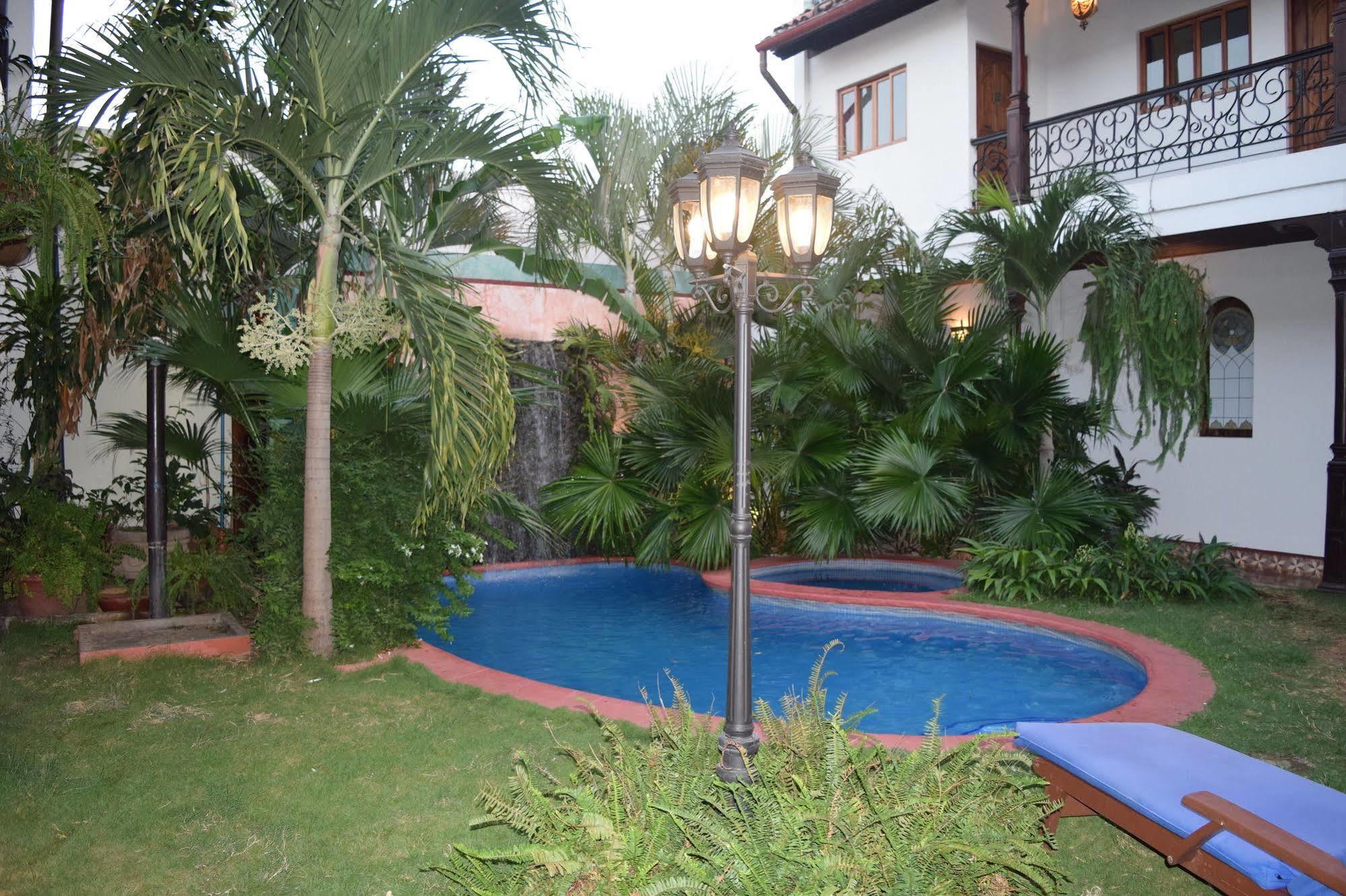 Hotel Dario Granada Ngoại thất bức ảnh