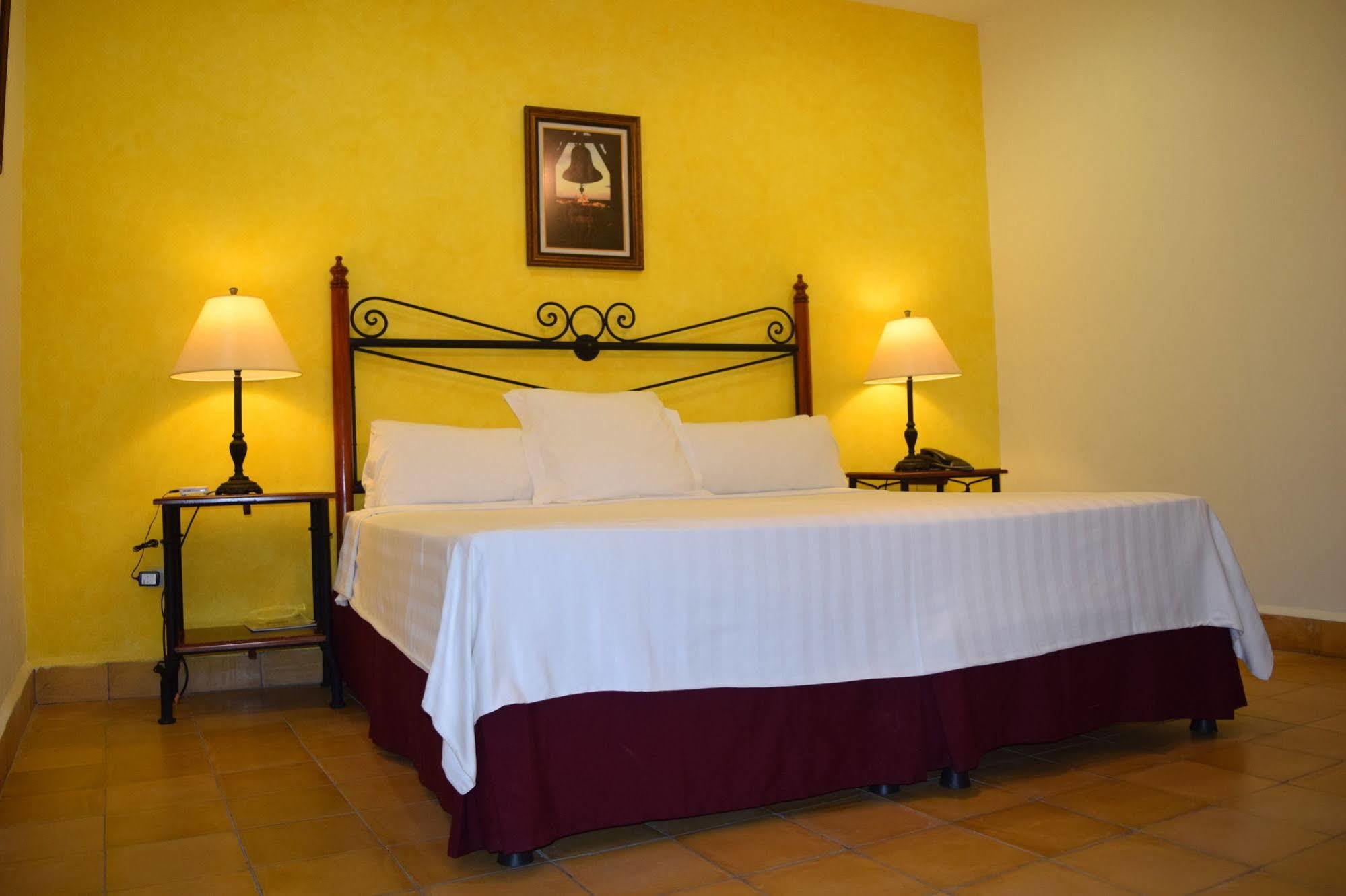 Hotel Dario Granada Ngoại thất bức ảnh